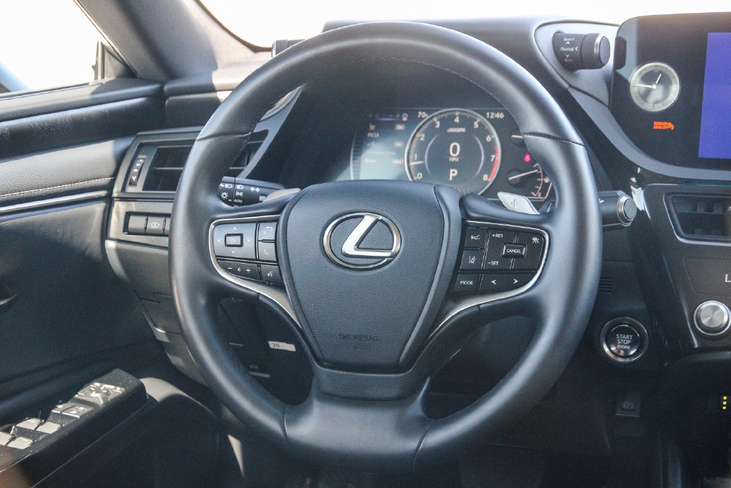 Certified 2025 Lexus ES 350 w/ Premium Package FWD image 16