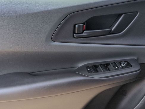 Certified 2023 Toyota Prius LE image 14