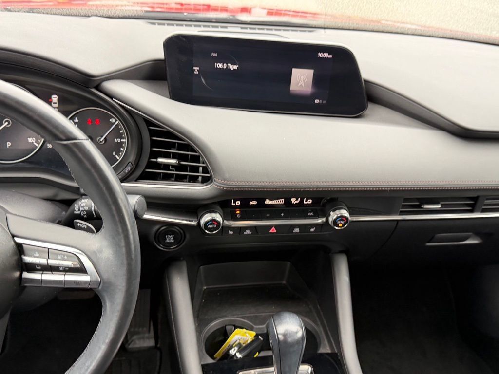 Used 2021 MAZDA MAZDA3 s FWD image 22