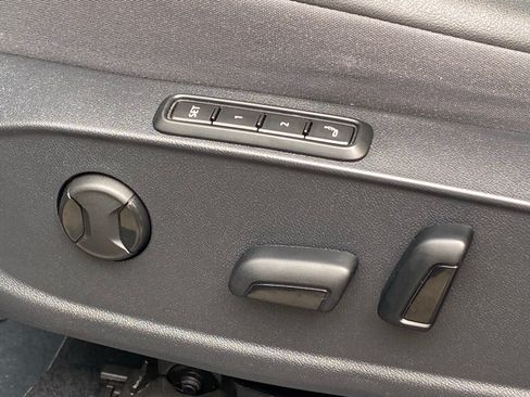 Certified 2023 Volkswagen ID.4 Pro S AWD/4WD image 13