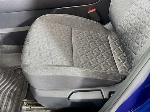 Used 2026 Nissan Kicks SV FWD image 19
