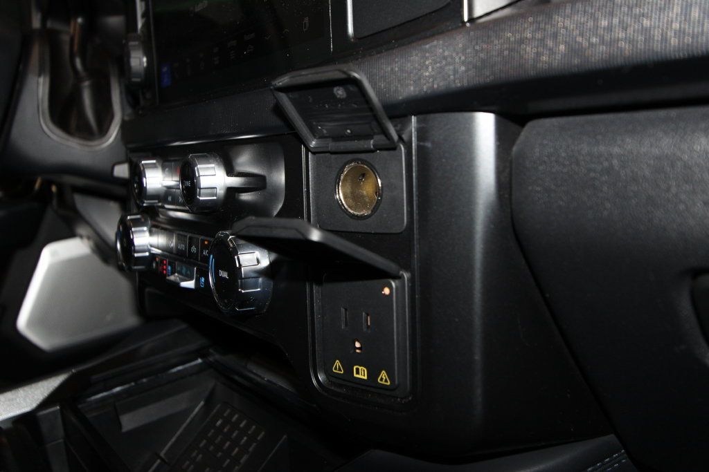 Used 2025 Ford F350 Platinum AWD/4WD image 27