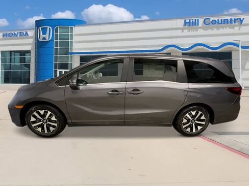 New 2026 Honda Odyssey EX-L image 2