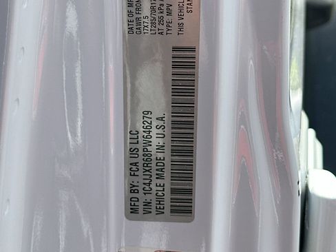 Used 2023 Jeep Wrangler Unlimited Rubicon 4xe w/ Cold Weather Group image 32