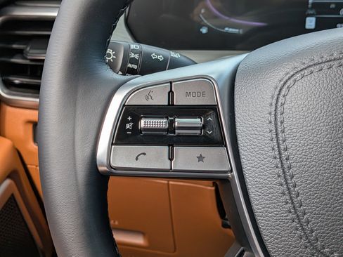 Used 2025 Kia Telluride EX X-Line image 29