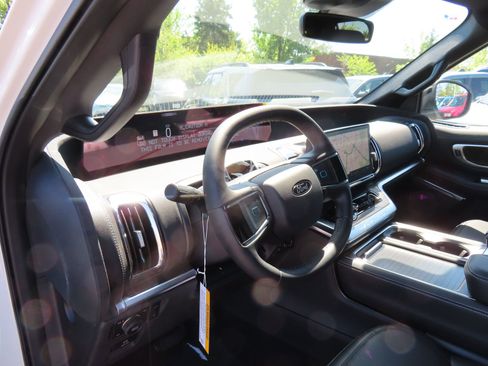 New 2026 Ford Expedition Platinum AWD/4WD image 10