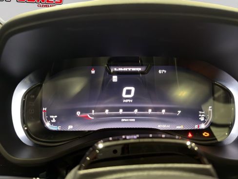 Used 2025 RAM 1500 Limited image 30