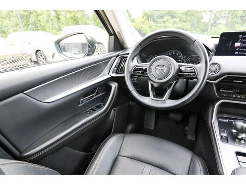 Used 2025 MAZDA CX-90 3.3 Turbo w/ Preferred Package AWD/4WD image 6