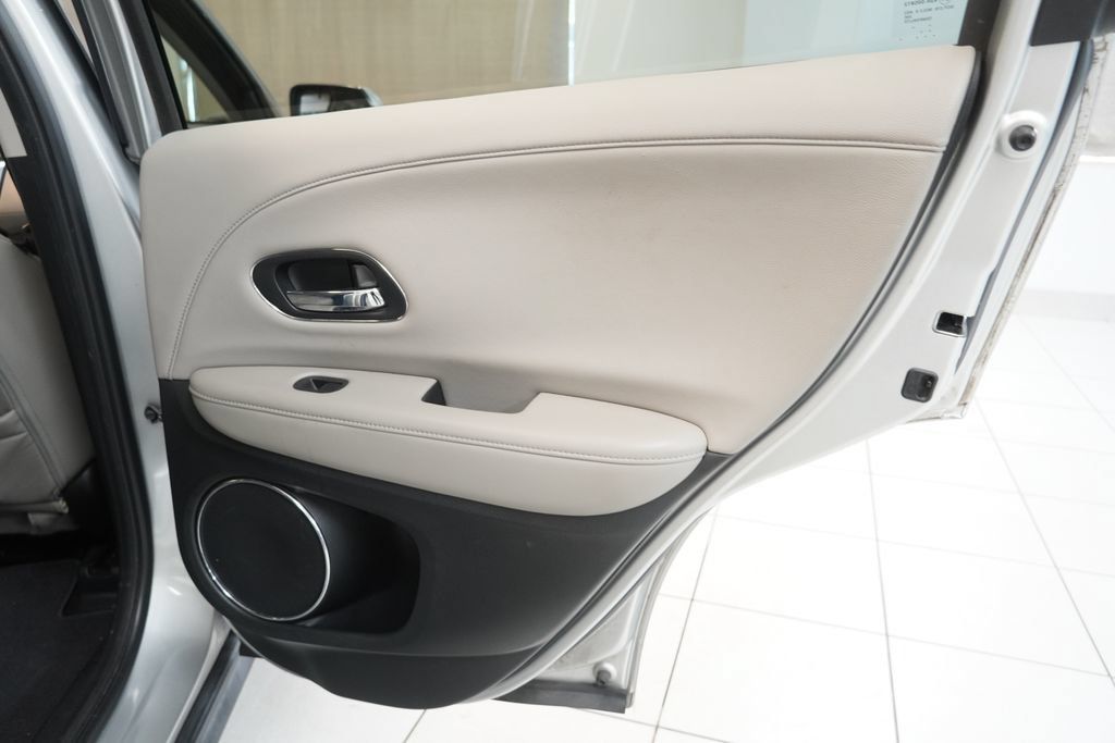 Used 2016 Honda HR-V EX-L image 30