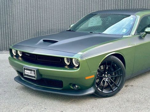 Used 2022 Dodge Challenger R/T w/ T/A Package RWD image 2