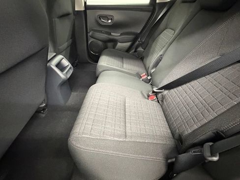 Used 2026 Honda HR-V LX image 38