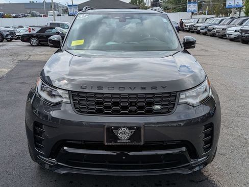 Used 2025 Land Rover Discovery Dynamic SE AWD/4WD image 3