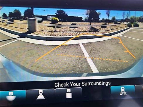 Used 2018 Honda Accord Touring image 15