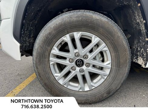 Used 2024 Toyota Tundra SR5 w/ SR5 Convenience Package AWD/4WD image 29