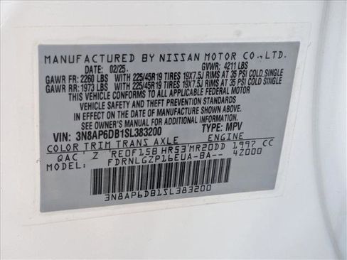 Used 2025 Nissan Kicks SR AWD/4WD image 24
