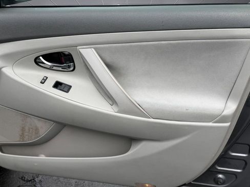 Used 2007 Toyota Camry LE image 31