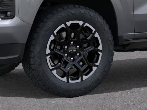 New 2026 Chevrolet Colorado Z71 w/ Technology Package AWD/4WD image 9