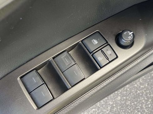 Used 2021 Toyota Camry TRD w/ TRD Package w/JBL Audio FWD image 19