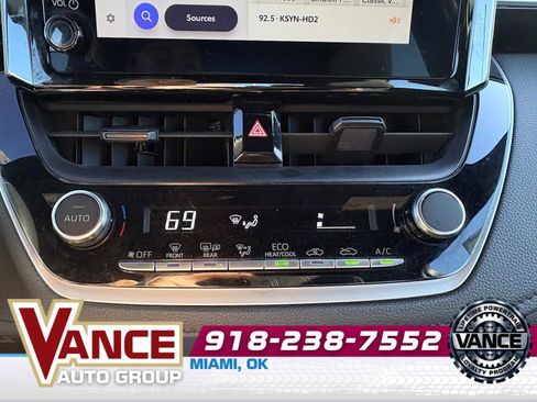 Used 2024 Toyota Corolla SE FWD image 24