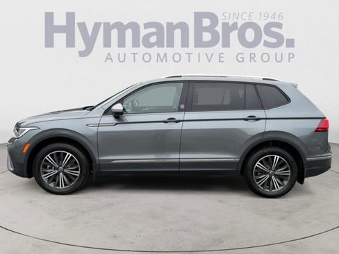 Used 2024 Volkswagen Tiguan Wolfsburg Edition image 6