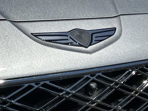 New 2027 Genesis GV80 2.5T Prestige AWD/4WD image 11