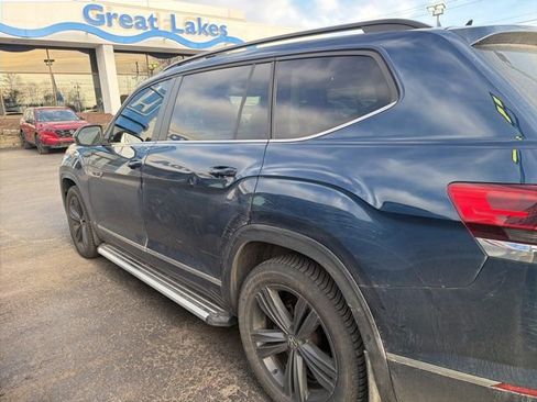 Used 2021 Volkswagen Atlas SE w/ Panoramic Sunroof Package AWD/4WD image 4