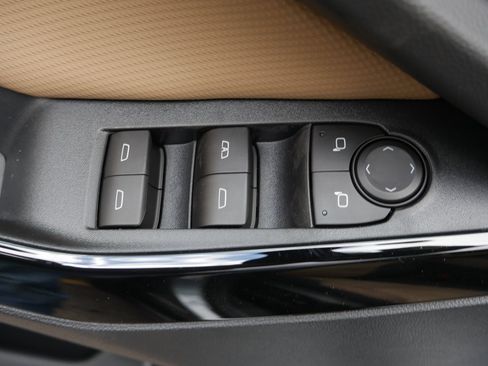 New 2026 Chevrolet Equinox ACTIV image 31