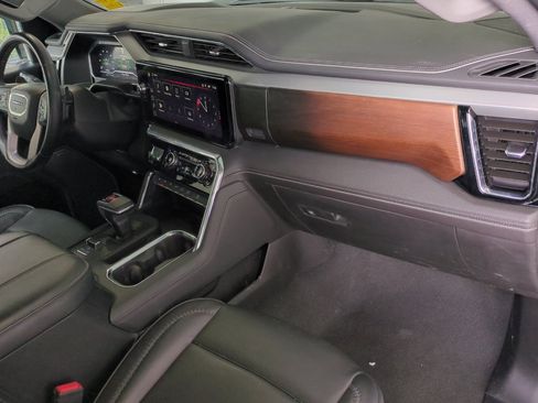Used 2025 GMC Sierra 1500 Denali w/ Denali Carbonpro Edition AWD/4WD image 18