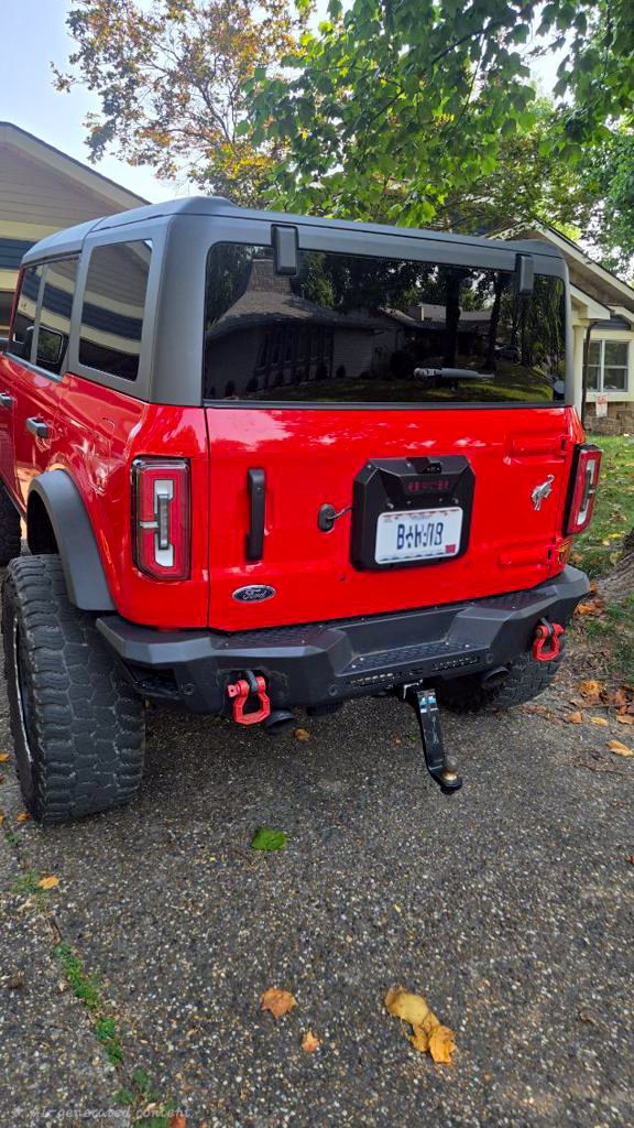 Used 2023 Ford Bronco Badlands AWD/4WD image 2