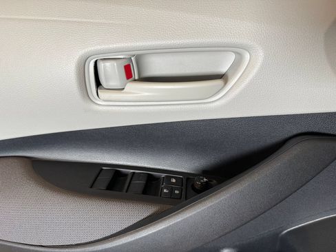 Used 2024 Toyota Corolla LE FWD image 19