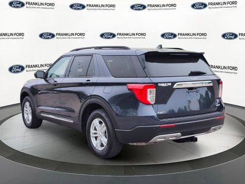 Certified 2023 Ford Explorer XLT w/ Equipment Group 202A AWD/4WD image 3