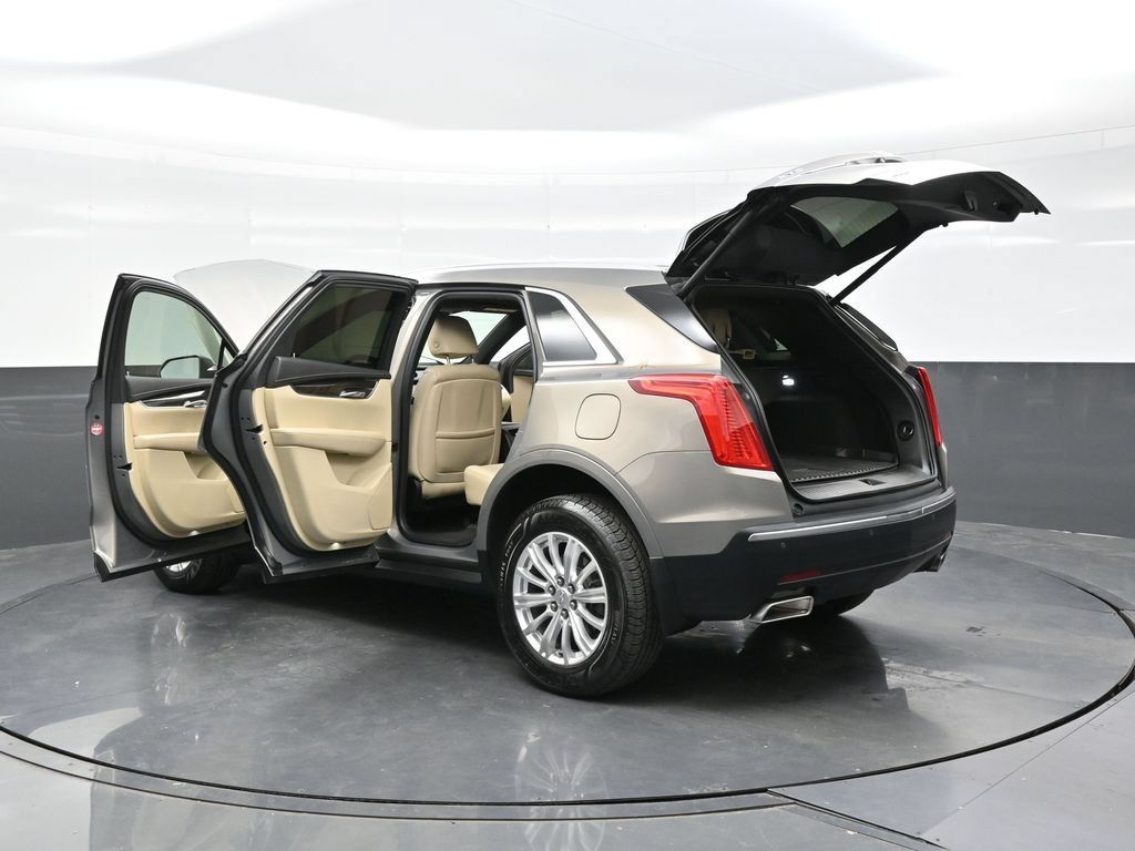 Used 2019 Cadillac XT5 AWD image 57