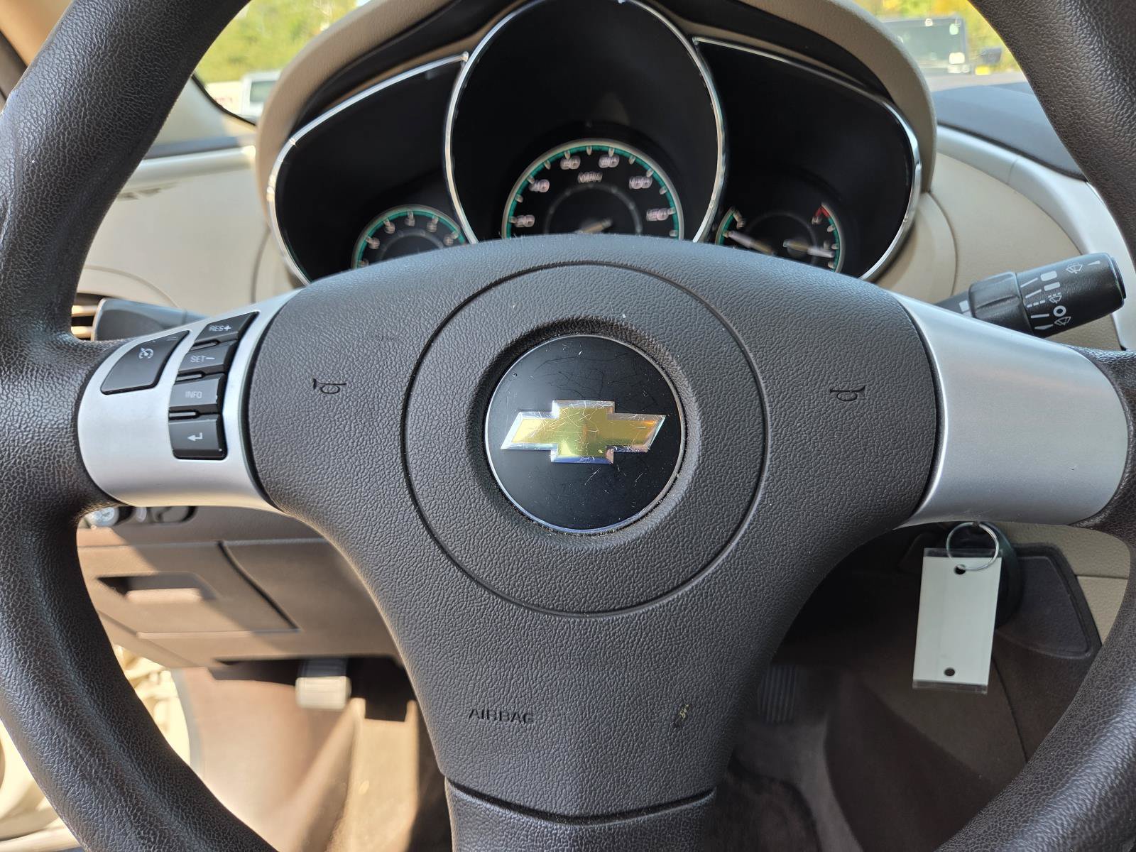 Used 2011 Chevrolet Malibu LS FWD image 24