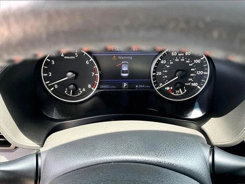 Used 2022 Nissan Altima 2.5 SR FWD image 21