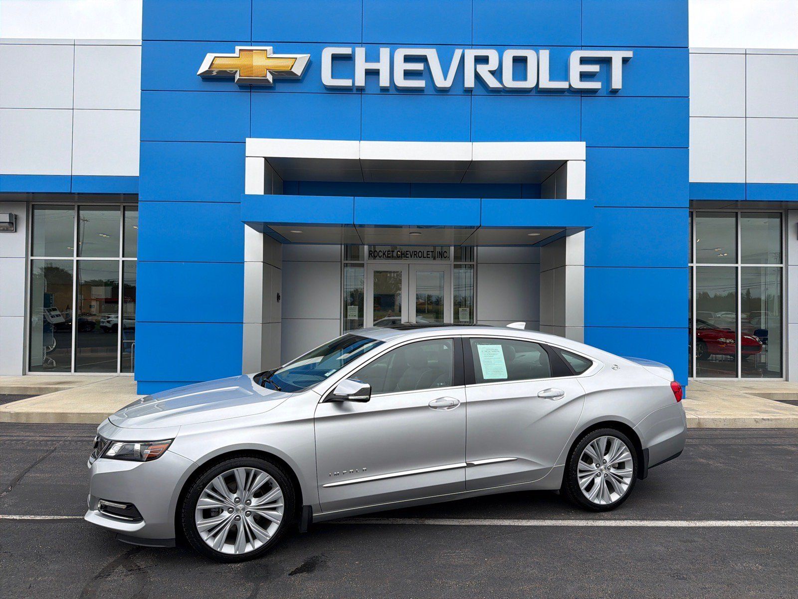 Used 2018 Chevrolet Impala Premier w/ Premier Confidence Package FWD image 1