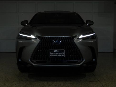 Used 2025 Lexus NX 350 350 Premium w/ Accessory Package (2T) image 19