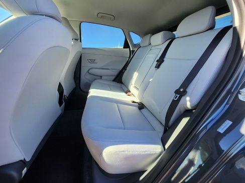 Certified 2025 Hyundai Kona SE image 11