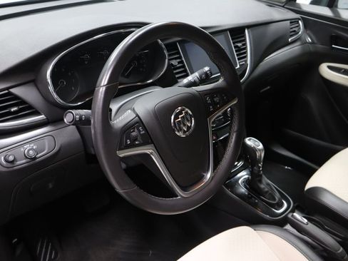 Used 2020 Buick Encore Preferred w/ Safety Package image 24