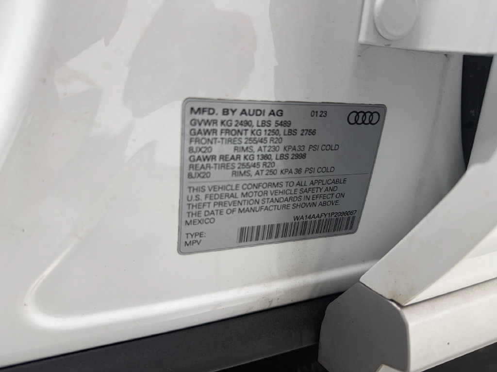 Used 2023 Audi Q5 2.0T Premium w/ Convenience Package AWD/4WD image 47