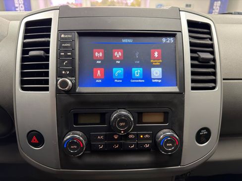 Used 2021 Nissan Frontier SV AWD/4WD image 20