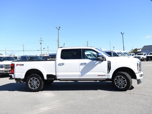 New 2026 Ford F250 Platinum w/ Platinum Plus Package image 7