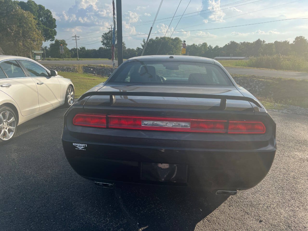Used 2011 Dodge Challenger RWD image 5