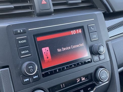 Used 2019 Honda Civic LX image 6
