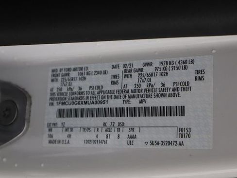 Used 2021 Ford Escape SE FWD image 33