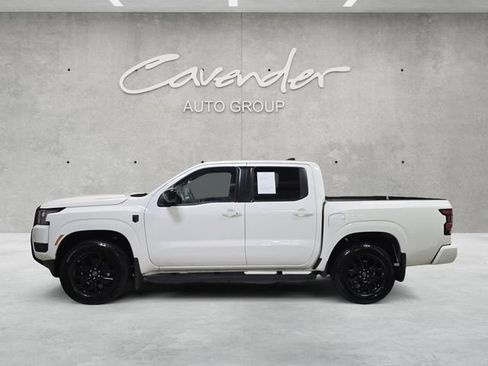 Certified 2026 Nissan Frontier SV w/ SV Convenience Package AWD/4WD image 13