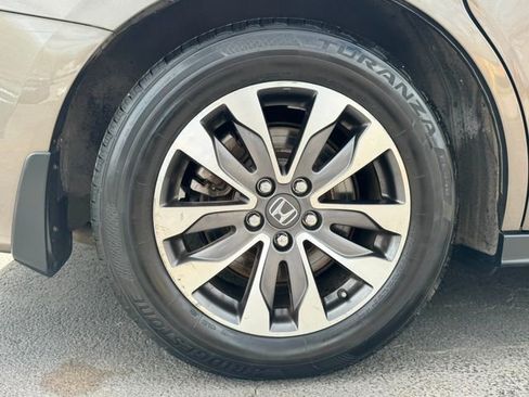 Used 2023 Honda Odyssey EX-L image 22