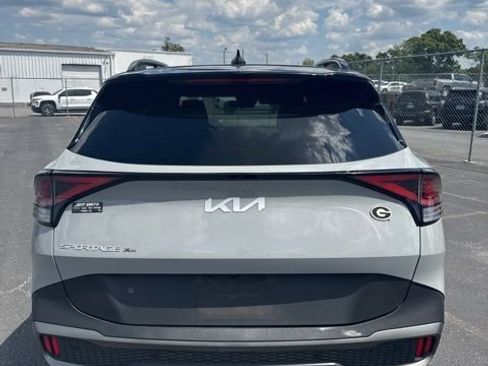 Used 2024 Kia Sportage X-Pro AWD/4WD image 4