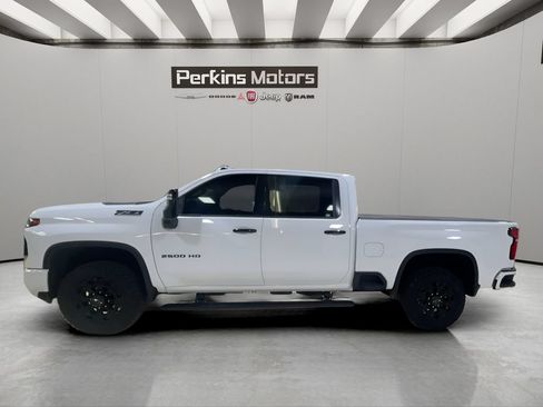 Used 2024 Chevrolet Silverado 2500 LTZ w/ LTZ Plus Package AWD/4WD image 2