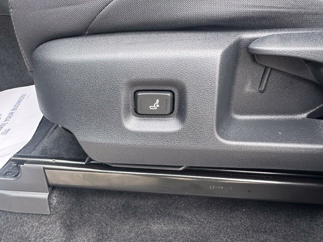 Used 2024 Toyota Tacoma SR RWD image 10