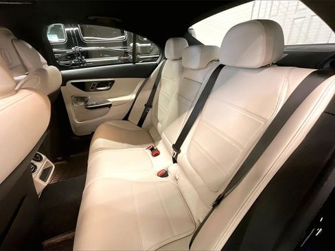 Certified 2022 Mercedes-Benz C 300 4MATIC Sedan image 18